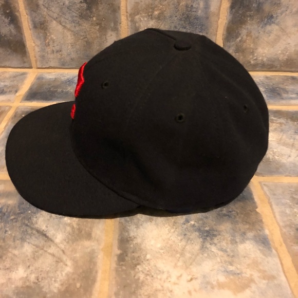 Cleveland Indians new era fitted hat size 7 - Picture 2 of 6